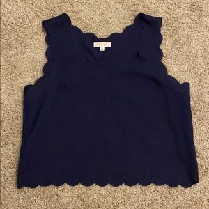 Women’s navy blue crop top